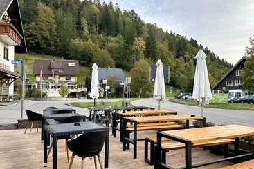 ベッドアンドブレックファースト Chalet Moos