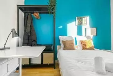 Pensão Homey Coloc Goodlife   Colocation Moderne   Chambres Privées   Wifi Et Netflix   Au Pied Du Tram Pou