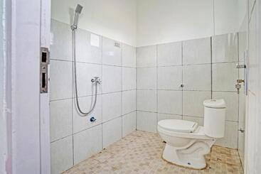 ホテル Oyo 92386 Cottage Melati Homestay