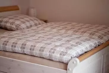 Hotel Cafe Hehrlich   Cafe, Pension & Mehr