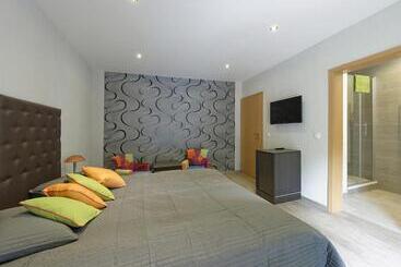 בית מלון כפרי Nella Park