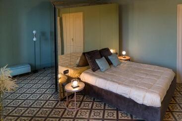 مبيت وإفطار Madamin