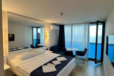 هتل آپارتمان Panorama Beach