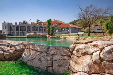 Lapeng Hotel, Conference And Wedding Venue