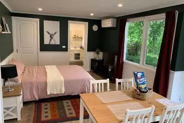 Pension Entire Guesthouse