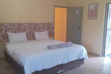 Pension Fourways Guest House