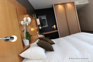 Le Broceliande Sure Hotel Collection By Best Western