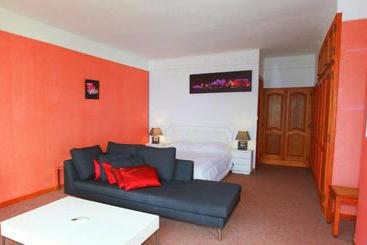 Hotelli Résidence Coeur De Cannes Beach