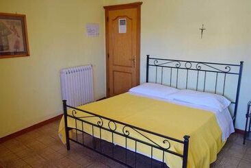 Hotel Airport Torre Clementina Inn