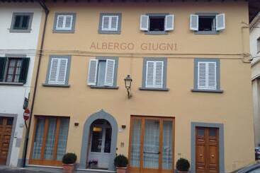هتل Albergo Giugni
