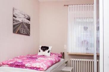 ホテル Gästehaus Graul