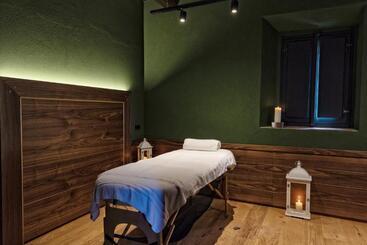 Hotel La Loggia Historic Resort