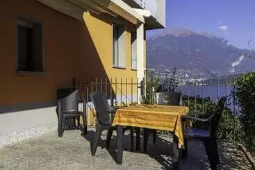 Hotelli Sosta Sul Lago