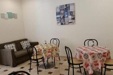 בית מלון כפרי Tosi