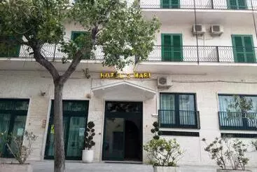Hotel 2 Mari   Vieste