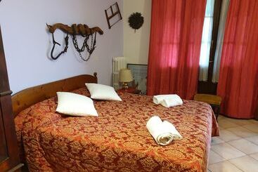 هتل Ecogarden Camping With Rooms