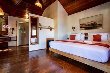 酒店 Hurricane Jeri