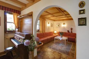 Отель Panorama Garni Ingrid