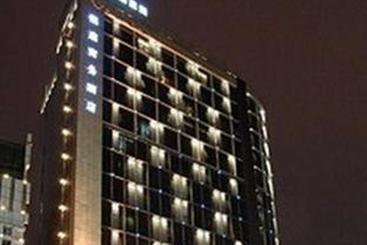 בית מלון כפרי Ginza