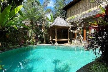 Uma Linggah Resort By Puri Signatures