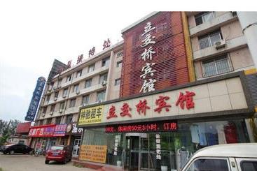 בית מלון כפרי Yantai Lijiaoqiao