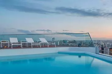 ホテル Four Points By Sheraton Oran