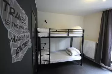 Hotel The Cube Hostel