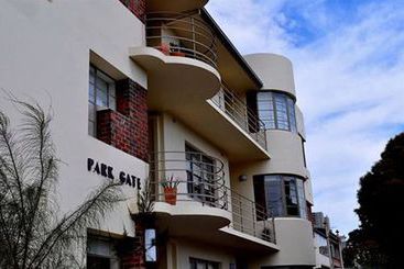 Albert Park Apartments