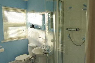 Avalon Lodge Bed And Breakfast