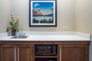 Отель Hampton Inn & Suites Whitefish