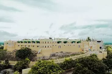 Hotel Heritage Khirasara Palace