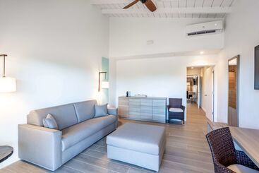 Wyndham Tortola BVI Lambert Beach Resort