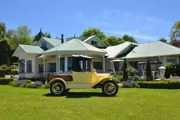 Aamiaismajoitus (B&B) Country Villa Estate