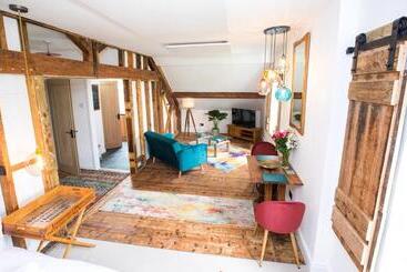 צימר James  Place At Brynawel