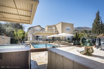 Bed & Breakfast Villar