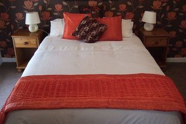 Отель The Beresford Arms