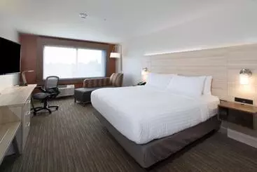 هتل Holiday Inn Express & Suites Alpena   Downtown, An Ihg