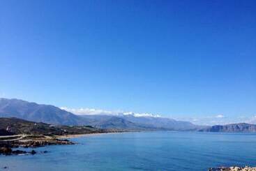 Kanakis Blue Beach Apartments