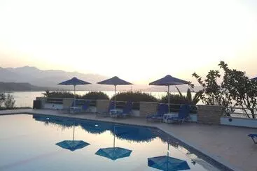 Kanakis Blue Beach Apartments