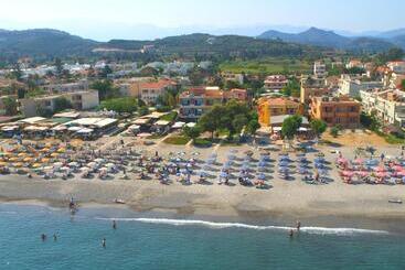 آپارتمان Katerina Seaside Studios