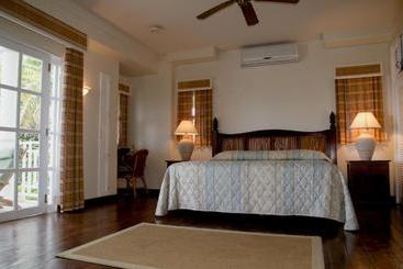 Yap Pacific Dive Resort