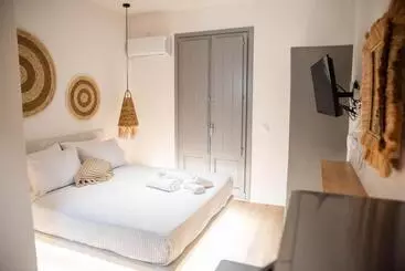 Majatalo Aidani Luxurious Rooms