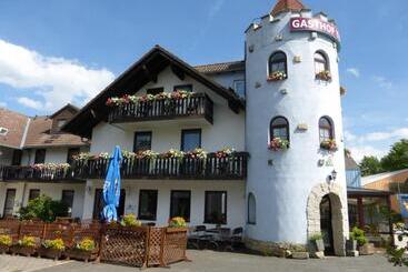 ホテル Gasthof Turm