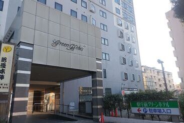 Отель Kenchomae Green