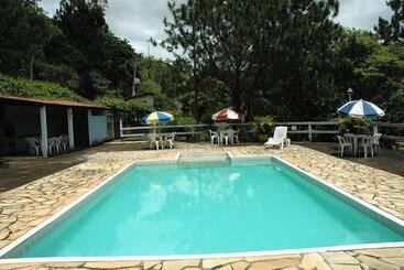 Бунгало Pousada & Camping Serras Verdes