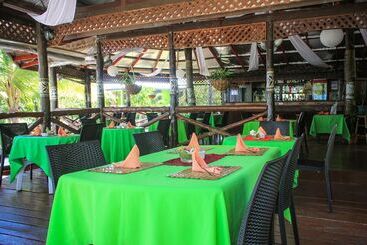 استراحتگاه Va I Moana Seaside Lodge