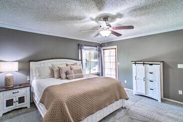 קוטג'' Bright Az Oasis W/ Fire Pit, Yard & Grill!