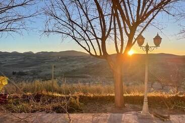 מלון דירות Cuevas El Atochal Orígenes