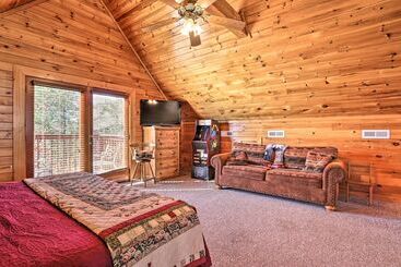 بيت ريفى Douglas Lake Cabin W/ Boat Ramp & Water Access!