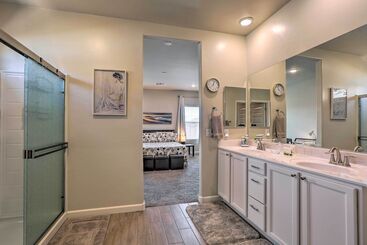 بيت ريفى Delightful Family Friendly House W/ Fire Pit!